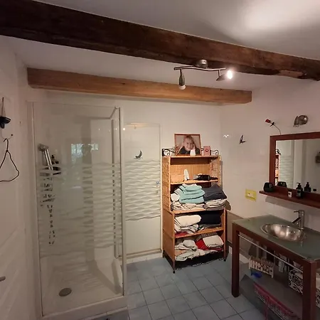 D'hotes Des Deux Lacs Bed & Breakfast Ceyzerieu