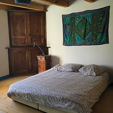 D'hotes Des Deux Lacs B&B Ceyzerieu
