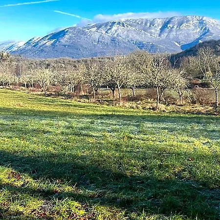 D'hotes Des Deux Lacs B&B